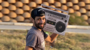 “حوّس مع الدقس” (Hawes m3a Duks)