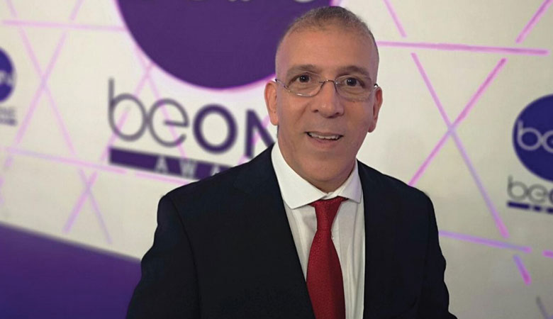 حفيظ دراجي أيقونة التعليق العربي